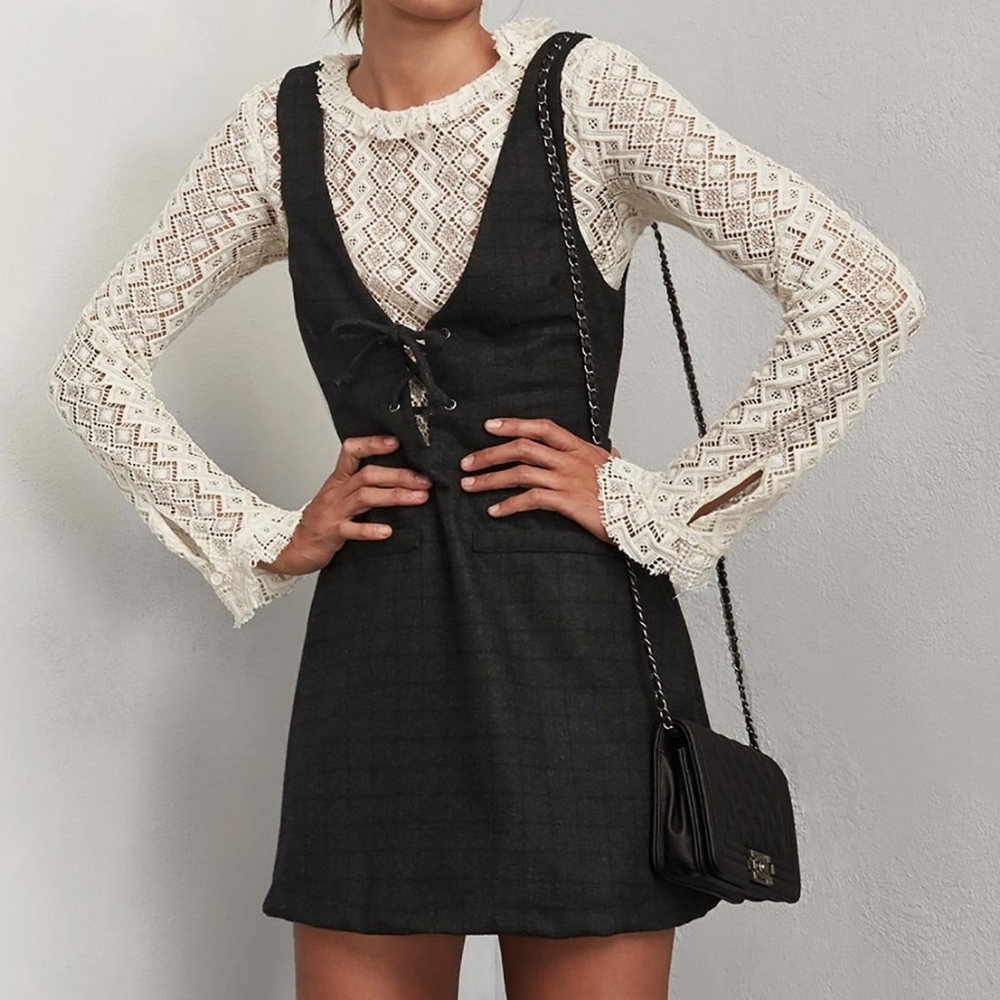 reformation rigley plaid mini dress v neck tie zipup charcoal size 4